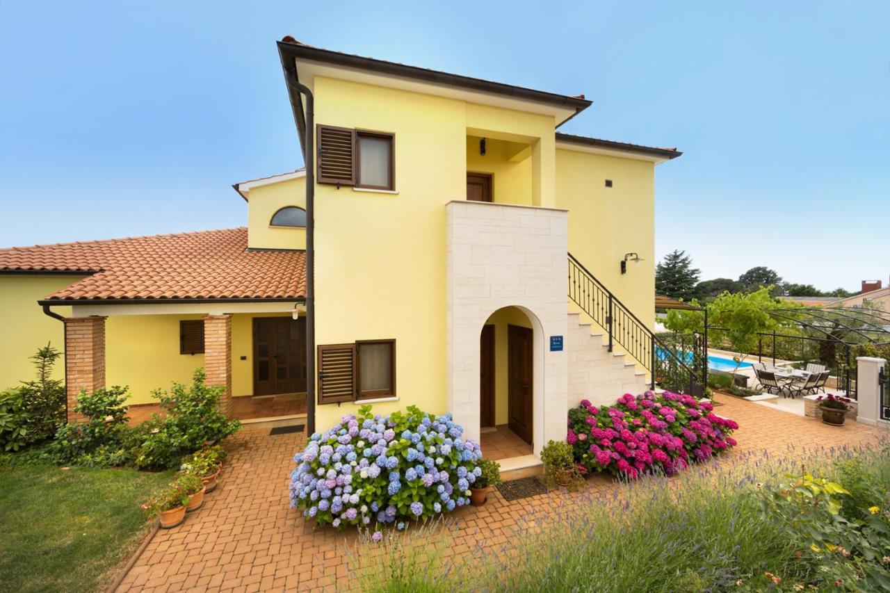 Apartmani Hrelja Labinci Exterior foto